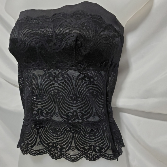 EUC BEBE BLACK CROP/TUBE TOP W/LACE SIZE MEDIUM - Picture 2 of 6